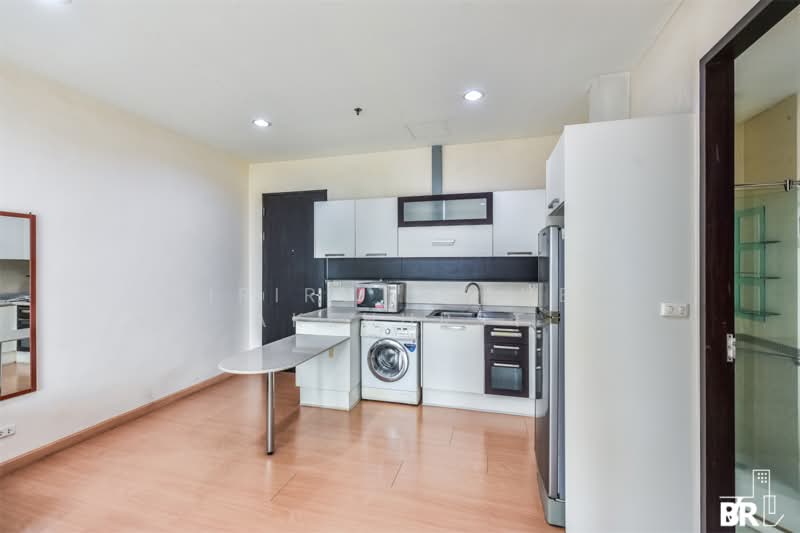 Baan Klang Krung Siam-Pathumwan : บ้านกลางกรุง สยาม-ปทุมวัน คอนโดมิเนียม, กรุงเทพ, ถนนเพชรบุรี แขวงถนนเพชรบุรี เขตราชเทวี กรุงเทพมหานคร, ถนนเพชรบุรี, ราชเทวี, กรุงเทพ, 56 ตร.ม., คอนโด ขาย, โดย Sirirut Havee Akehurst, 500319878 - DDproperty.com