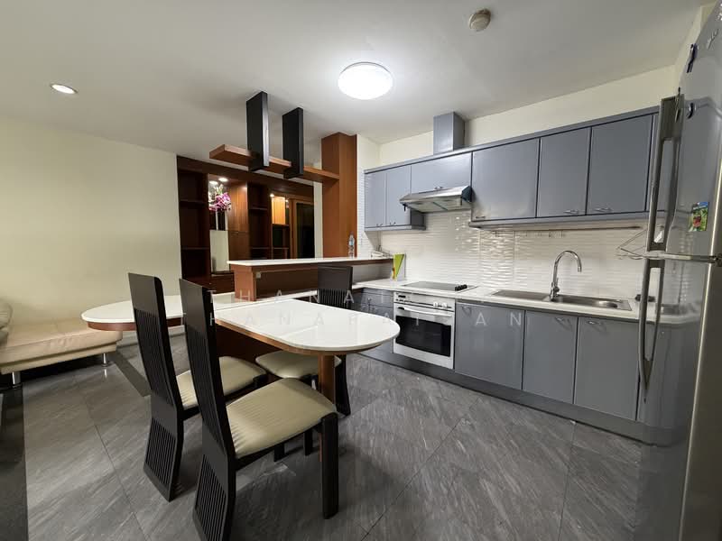 Pearl Garden, Bangkok, Sathorn, Silom, Bang Rak, Bangkok, 2 Bedrooms, 77 sqm, Condo For Rent, by Thanatcha Thanapaisan, 500319918 - DDproperty.com