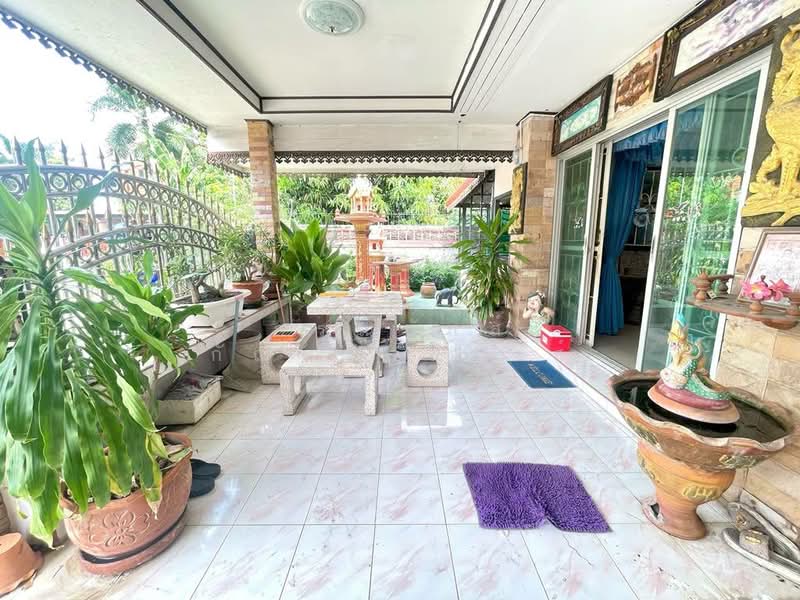 ขาย บ้านแฝด หลังมุม 2 ชั้น หมู่บ้าน เรือนตะวัน บางใหญ่, Nonthaburi, Bang Yai, Nonthaburi, 3 Bedrooms, 110 sqm, Semi-Detached House (Twin House) For Sale, by กรณวัสส์ กัณฑวัสส์วงส์, 500319920 - DDproperty.com