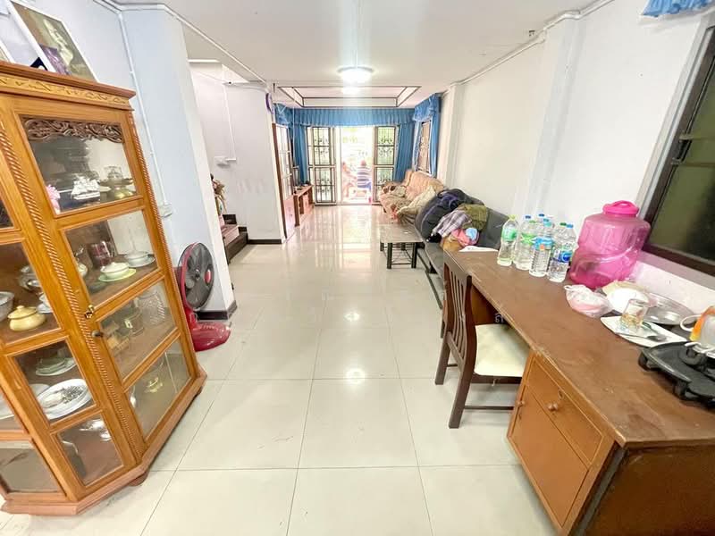 ขาย บ้านแฝด หลังมุม 2 ชั้น หมู่บ้าน เรือนตะวัน บางใหญ่, Nonthaburi, Bang Yai, Nonthaburi, 3 Bedrooms, 110 sqm, Semi-Detached House (Twin House) For Sale, by กรณวัสส์ กัณฑวัสส์วงส์, 500319920 - DDproperty.com