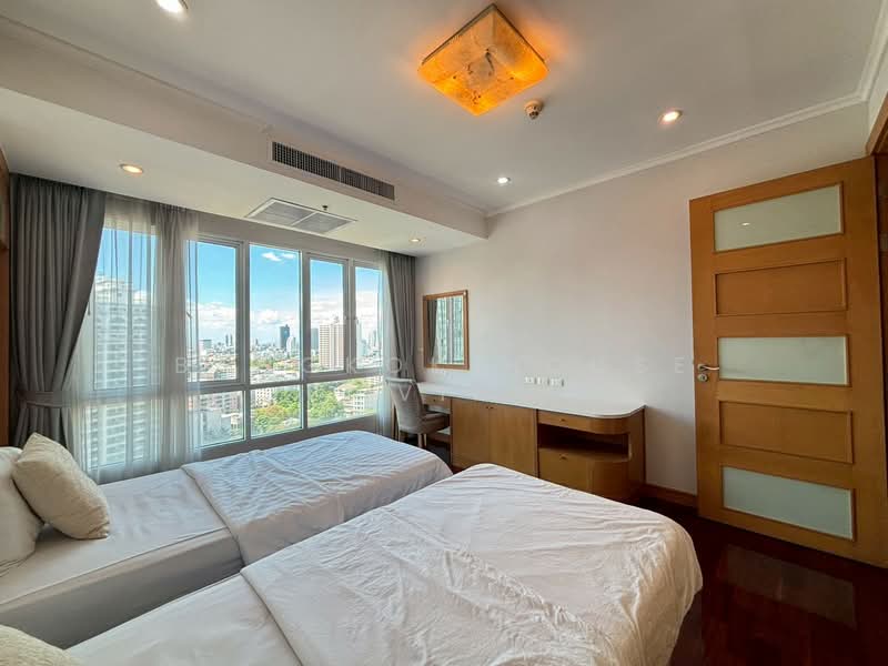 Grand 39 Tower, Bangkok, Soi Sukhumvit 39, Khlong Tan Nua, Watthana, Bangkok, 3 Bedrooms, 230 sqm, Condo For Rent, by Bangkok House Living, 500319931 - DDproperty.com