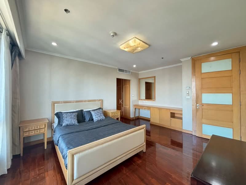 Grand 39 Tower, Bangkok, Soi Sukhumvit 39, Khlong Tan Nua, Watthana, Bangkok, 3 Bedrooms, 270 sqm, Condo For Rent, by Bangkok House Living, 500319956 - DDproperty.com