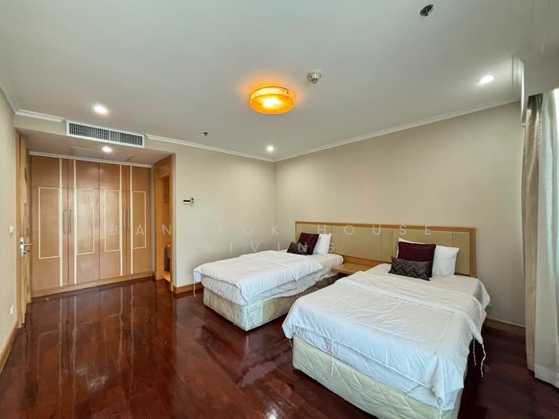 Grand 39 Tower, Bangkok, Soi Sukhumvit 39, Khlong Tan Nua, Watthana, Bangkok, 3 Bedrooms, 270 sqm, Condo For Rent, by Bangkok House Living, 500319956 - DDproperty.com