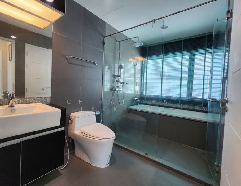 The Crest Sukhumvit 34, Bangkok, 778 Sukhumvit Road, Khong Tan, Khlong Toei, Bangkok, 1 Bedroom, 55 sqm, Condo For Sale, by Chirattiya Lakkham, 500319970 - DDproperty.com
