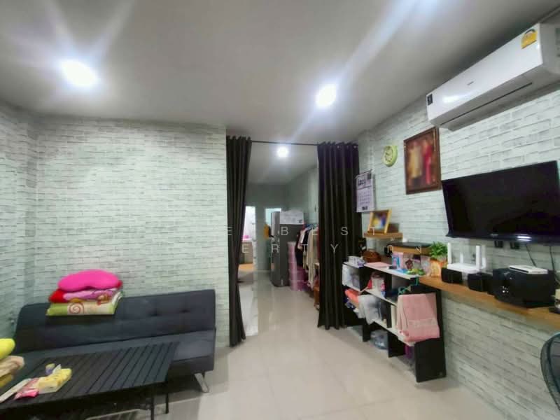 หมู่บ้านสิรารมย์พลัส มอเตอร์เวย์ (Sirarom Plus Motorway), Chachoengsao, Tha Sa-an, Bang Pakong, Chachoengsao, 2 Bedrooms, 111 sqm, Townhouse For Sale, by The Best Property กุ้ง, 500319974 - DDproperty.com