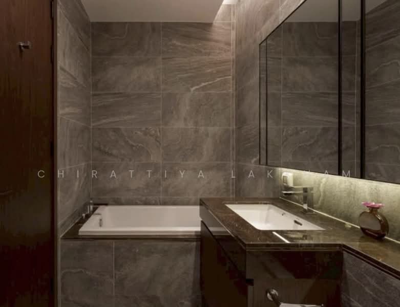 The Esse Sukhumvit 36, Bangkok, Soi Sukhumvit 36, Sukhumvit Road, Phra Kanong, Khlong Toei, Bangkok, 1 Bedroom, 38 sqm, Condo For Sale, by Chirattiya Lakkham, 500320001 - DDproperty.com