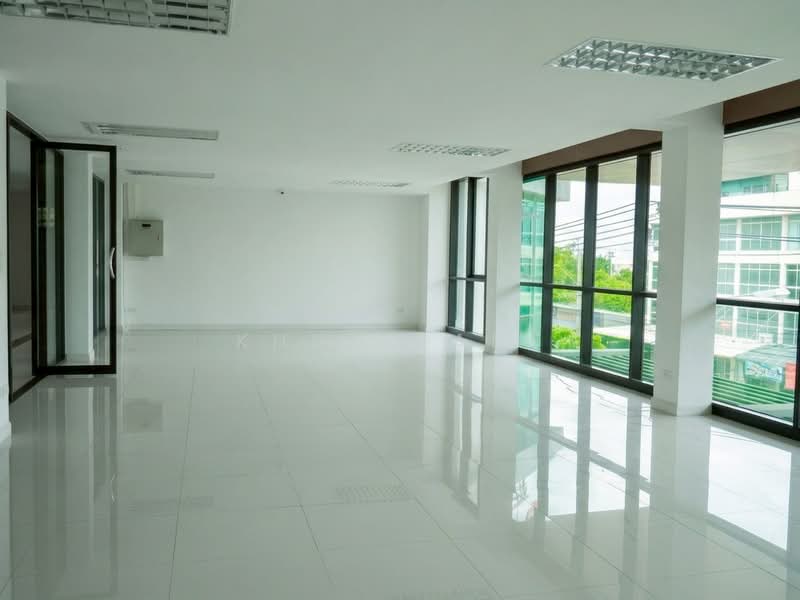 อาคาร สำนักงาน ให้เช่า อยู่ รามอินทรา (SPSJP356), กรุงเทพ, คู้บอน 29, รามอินทรา, คันนายาว, กรุงเทพ, 1,700 ตร.ม., สำนักงาน ให้เช่า, โดย Khun Jane, 500320035 - DDproperty.com