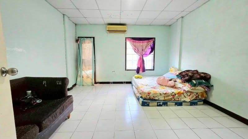 Lully Ville Lumlukka Klong 3 : ลัลลี่วิลล์ ลำลูกกาคลอง 3, ปทุมธานี, ลาดสวาย, ลำลูกกา, ปทุมธานี, 110 ตร.ม., ทาวน์เฮ้าส์ ขาย, โดย คุณ ศันสนีย์ (เก๋), 500320051 - DDproperty.com