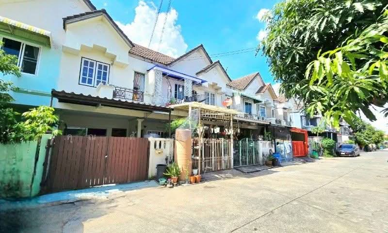 Lully Ville Lumlukka Klong 3, Pathum Thani, Lat Sawai, Lam Luk Ka, Pathum Thani, 2 Bedrooms, 110 sqm, Townhouse For Sale, by คุณ ศันสนีย์ (เก๋), 500320051 - DDproperty.com