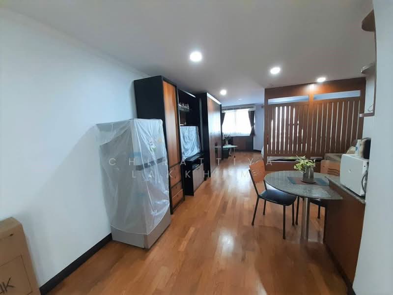 Supalai Place Sukhumvit 39, Bangkok, 175-179 Soi Sukhumvit 39 Sukhumvit Road, Khlong Tan Nua, Watthana, Bangkok, 1 Bedroom, 50 sqm, Condo For Rent, by Chirattiya Lakkham, 500320064 - DDproperty.com