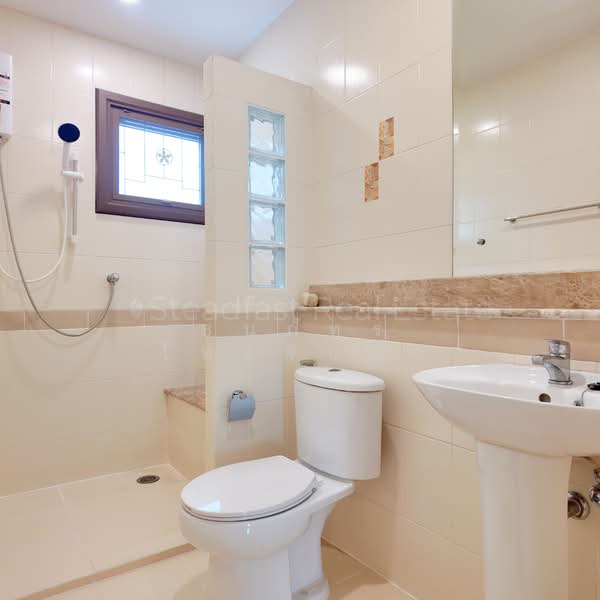 Setthasiri Sanambinnam, Nonthaburi, Sanambinnam Road, Tha-Sai, Muang Nonthaburi, Nonthaburi, 3 Bedrooms, 380 sqm, Single Detached House For Rent, by ธนภัทร ไทยจินดา, 500320099 - DDproperty.com