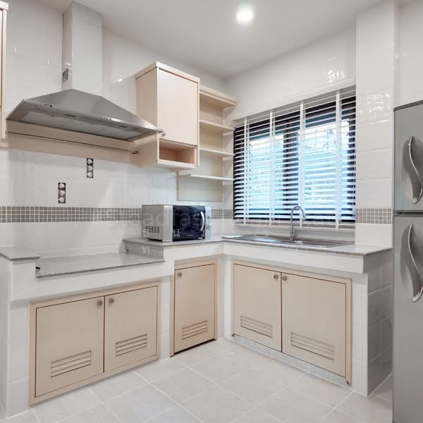 Setthasiri Sanambinnam, Nonthaburi, Sanambinnam Road, Tha-Sai, Muang Nonthaburi, Nonthaburi, 3 Bedrooms, 380 sqm, Single Detached House For Rent, by ธนภัทร ไทยจินดา, 500320099 - DDproperty.com