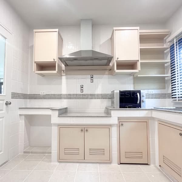 Setthasiri Sanambinnam, Nonthaburi, Sanambinnam Road, Tha-Sai, Muang Nonthaburi, Nonthaburi, 3 Bedrooms, 380 sqm, Single Detached House For Rent, by ธนภัทร ไทยจินดา, 500320099 - DDproperty.com