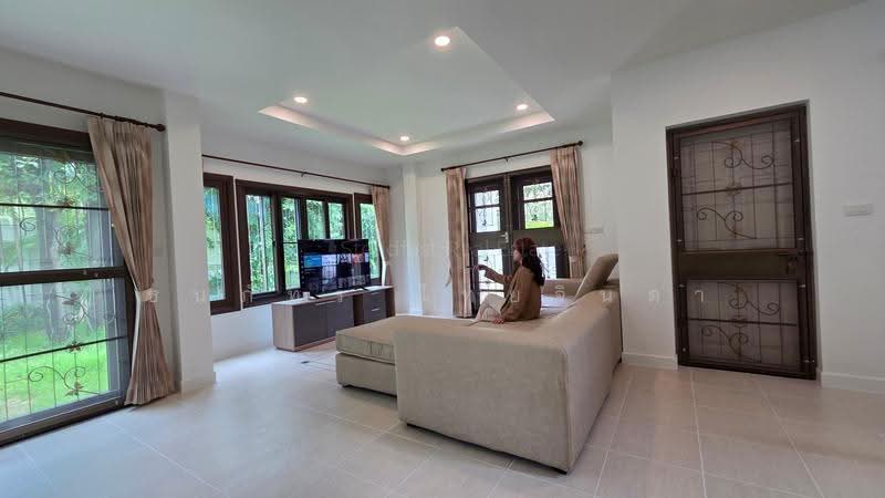 Setthasiri Sanambinnam, Nonthaburi, Sanambinnam Road, Tha-Sai, Muang Nonthaburi, Nonthaburi, 3 Bedrooms, 380 sqm, Single Detached House For Rent, by ธนภัทร ไทยจินดา, 500320099 - DDproperty.com