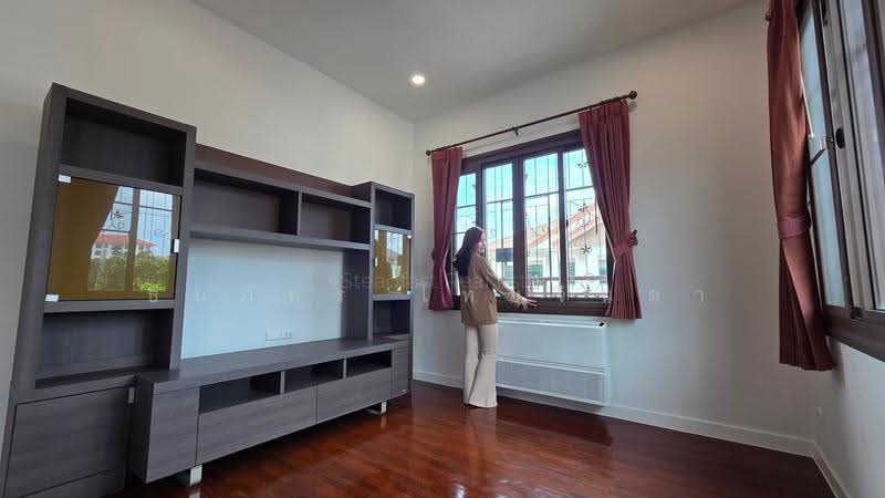 Setthasiri Sanambinnam, Nonthaburi, Sanambinnam Road, Tha-Sai, Muang Nonthaburi, Nonthaburi, 3 Bedrooms, 380 sqm, Single Detached House For Rent, by ธนภัทร ไทยจินดา, 500320099 - DDproperty.com