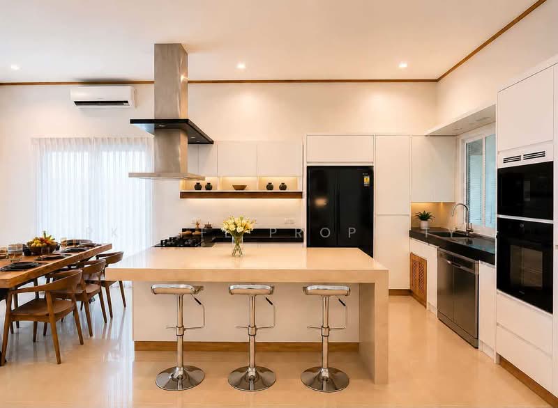 2R1095 Pool villa for rent 4 bedroom 3 bathroom 160,000/month at cherngtalay have fully furnished, Phuket, Choeng Thale, Thalang, Phuket, 4 Bedrooms, 583 sqm, Villa For Rent, by PK LIFE Property, 500320131 - DDproperty.com