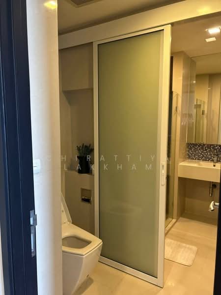 Rhythm Sukhumvit 44/1, Bangkok, Sukhumvit Road, Phra Kanong, Khlong Toei, Bangkok, 2 Bedrooms, 52 sqm, Condo For Rent, by Chirattiya Lakkham, 500320134 - DDproperty.com