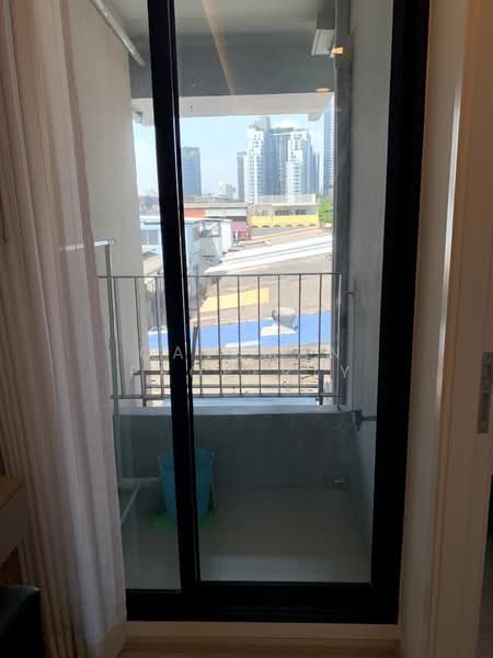 Vtara Sukhumvit 36, Bangkok, 118 Soi Saen Sabai, Phra Kanong, Khlong Toei, Bangkok, 1 Bedroom, 29 sqm, Condo For Rent, by Caveman Property, 500320161 - DDproperty.com