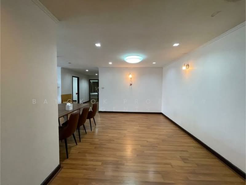 Acadamia Grand Tower, Bangkok, Soi Sukhumvit 43, Khlong Tan Nua, Watthana, Bangkok, 3 Bedrooms, 150 sqm, Condo For Rent, by BANGKOK PROPERTY AGENTS, 500320174 - DDproperty.com