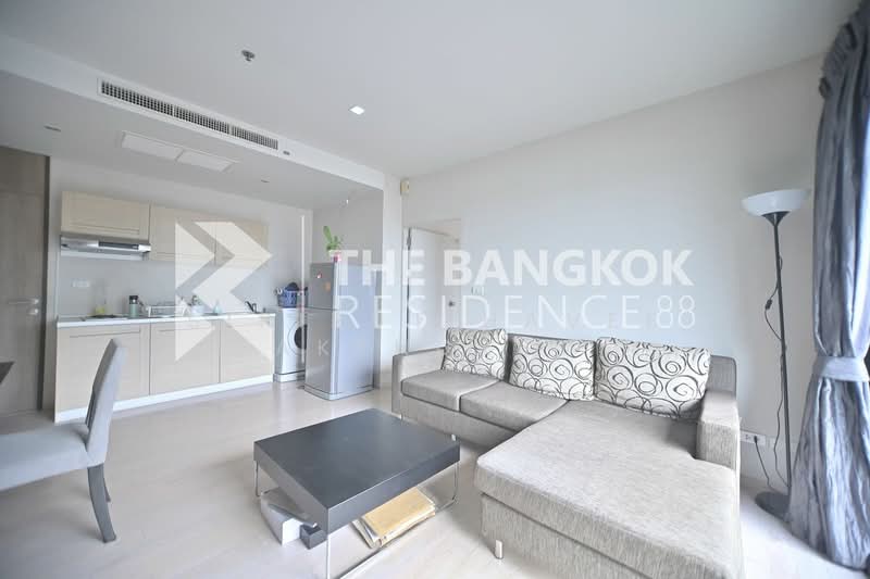 Noble Solo, Bangkok, 988 Thong Lo, Khlong Tan Nua, Watthana, Bangkok, 1 Bedroom, 50 sqm, Condo For Sale, by Sirirut Havee Akehurst, 500320175 - DDproperty.com