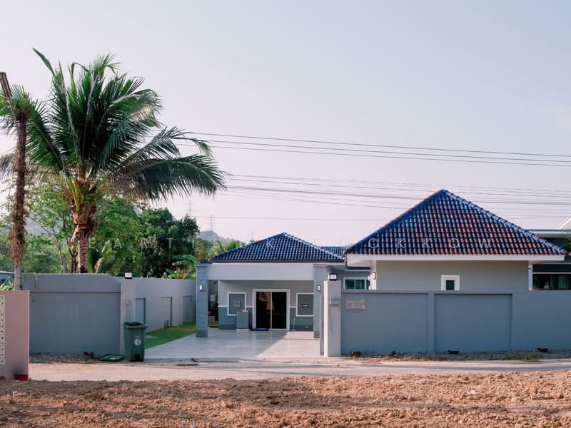 4-BR House, Phuket, Thep Krasattri, Thalang, Phuket, 4 Bedrooms, 700 sqm, Single Detached House For Sale, by Keartisuk Sookkow, 500320215 - DDproperty.com