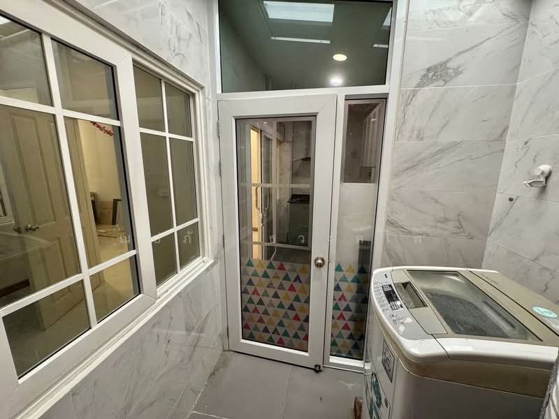 Golden Town Wongsawang-Ratchada, Nonthaburi, Pibulsongkram Road, Bang Khen, Muang Nonthaburi, Nonthaburi, 3 Bedrooms, 120 sqm, Townhouse For Rent, by ณปภัช ธวงค์ไพ, 500320220 - DDproperty.com