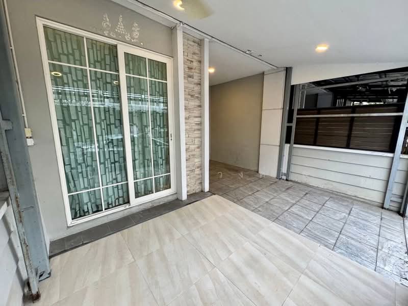 Golden Town Wongsawang-Ratchada, Nonthaburi, Pibulsongkram Road, Bang Khen, Muang Nonthaburi, Nonthaburi, 3 Bedrooms, 120 sqm, Townhouse For Rent, by ณปภัช ธวงค์ไพ, 500320220 - DDproperty.com
