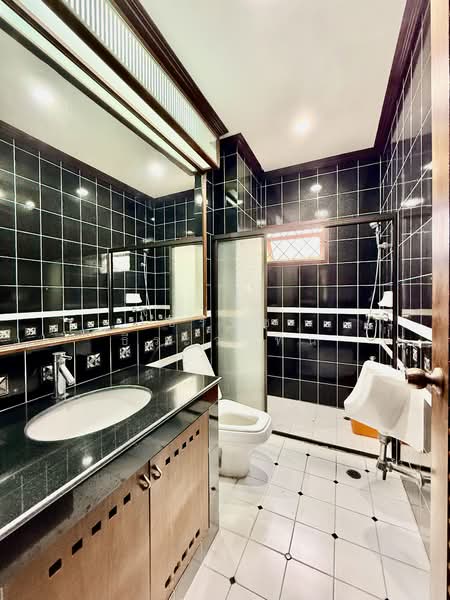 Kritsada Nakron 18, Bangkok, Sala Thammasop, Thawi Watthana, Bangkok, 4 Bedrooms, 340 sqm, Single Detached House For Sale, by ธีรนุช ธีระวาทิน, 500320235 - DDproperty.com