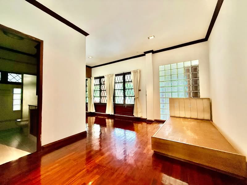 Kritsada Nakron 18, Bangkok, Sala Thammasop, Thawi Watthana, Bangkok, 4 Bedrooms, 340 sqm, Single Detached House For Sale, by ธีรนุช ธีระวาทิน, 500320235 - DDproperty.com