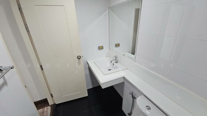D65 Condominium, Bangkok, 396 Soi Sukhumvit 65 Sukhumvit Road, Phra Kanong Nua, Watthana, Bangkok, 2 Bedrooms, 70 sqm, Condo For Rent, by BANGKOK PROPERTY AGENTS, 500320282 - DDproperty.com
