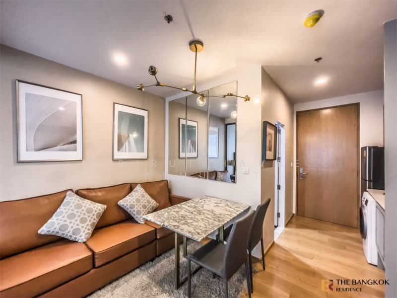 Noble Revo Silom, Bangkok, 88 Soi Surasak Surasak Road, Silom, Bang Rak, Bangkok, 1 Bedroom, 34 sqm, Condo For Sale, by Sirirut Havee Akehurst, 500320321 - DDproperty.com