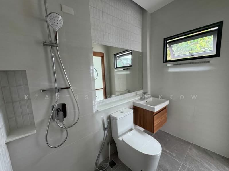 4-BR House, Phuket, Ratsada, Muang Phuket, Phuket, 4 Bedrooms, 240 sqm, Single Detached House For Sale, by Keartisuk Sookkow, 500320322 - DDproperty.com