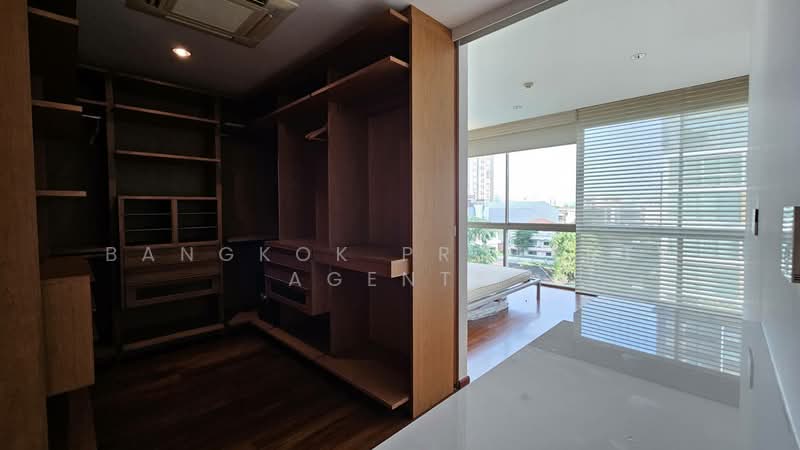 Ficus Lane, Bangkok, Soi Sukhumvit 44/1, Phra Kanong, Khlong Toei, Bangkok, 3 Bedrooms, 198 sqm, Condo For Rent, by BANGKOK PROPERTY AGENTS, 500320334 - DDproperty.com