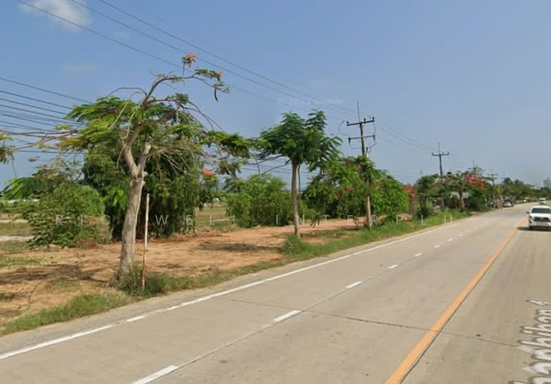 ขายที่ดินบ้านเพ 27 ไร่ ถมแล้วติดถนน2ด้าน ในไร่ซอย13 ใกล้หาดเพและอุทยานเขาแหลมหญ้า4กม., ระยอง, เพ, เมืองระยอง, ระยอง, 44,264 ตร.ม., ที่ดิน ขาย, โดย RICHWELL INTERPLUS, 500320356 - DDproperty.com
