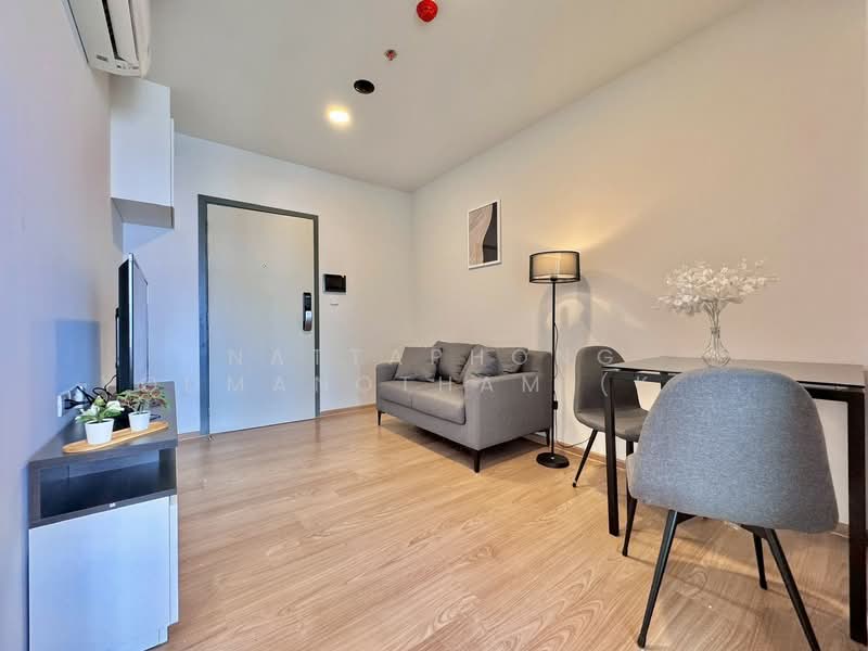 Chewathai Pinklao, Bangkok, Arun Amarin Road, Bang Yi Khan, Bang Phlat, Bangkok, Studio, 30 sqm, Condo For Rent, by NATTAPHONG Yodmanotham (K. Book), 500320367 - DDproperty.com