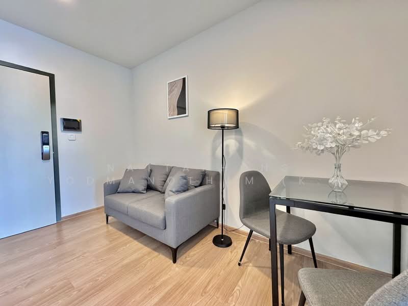 Chewathai Pinklao, Bangkok, Arun Amarin Road, Bang Yi Khan, Bang Phlat, Bangkok, Studio, 30 sqm, Condo For Rent, by NATTAPHONG Yodmanotham (K. Book), 500320367 - DDproperty.com
