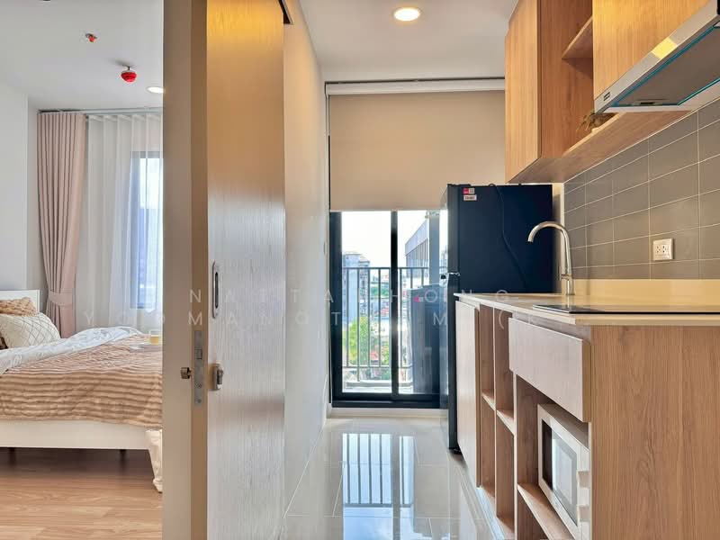 Chewathai Pinklao, Bangkok, Arun Amarin Road, Bang Yi Khan, Bang Phlat, Bangkok, Studio, 30 sqm, Condo For Rent, by NATTAPHONG Yodmanotham (K. Book), 500320367 - DDproperty.com