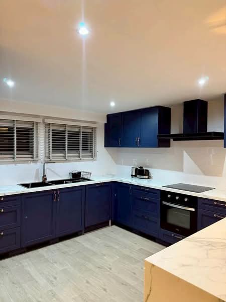 7S0194 Pool villa for sale 12,900,000 baht 4 bedroom 5 bathroom at rawai have fully furnished, Phuket, Rawai, Muang Phuket, Phuket, 4 Bedrooms, 313 sqm, Villa For Sale, by PK LIFE Property, 500320385 - DDproperty.com