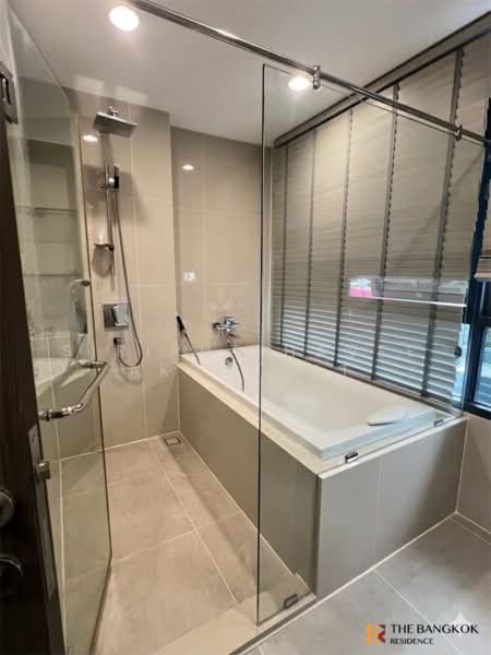 IDEO Mobi Sukhumvit 66, Bangkok, 2578 Soi Sukhumvit 66 Sukhumvit Road, Bang Chak, Phra Khanong, Bangkok, 2 Bedrooms, 85 sqm, Condo For Sale, by Sirirut Havee Akehurst, 500320414 - DDproperty.com