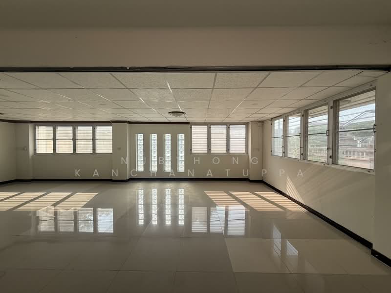 Baan Suan Phongphet, Nonthaburi, Chaeng Watthana Road, Khlong Klue, Pak Kret, Nonthaburi, 4 Bedrooms, 350 sqm, Single Detached House For Rent, by Nubthong Kanchanatuppa, 500320440 - DDproperty.com