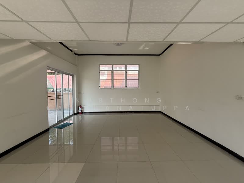 Baan Suan Phongphet, Nonthaburi, Chaeng Watthana Road, Khlong Klue, Pak Kret, Nonthaburi, 4 Bedrooms, 350 sqm, Single Detached House For Rent, by Nubthong Kanchanatuppa, 500320440 - DDproperty.com