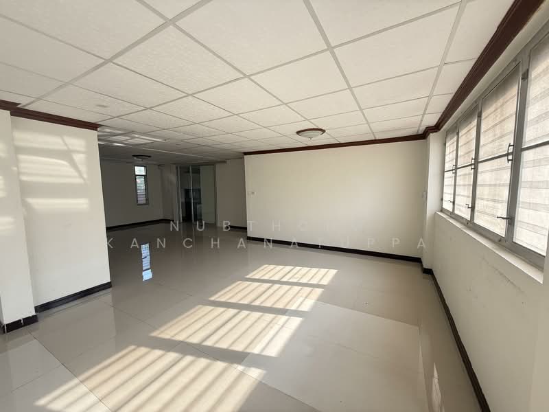 Baan Suan Phongphet, Nonthaburi, Chaeng Watthana Road, Khlong Klue, Pak Kret, Nonthaburi, 4 Bedrooms, 350 sqm, Single Detached House For Rent, by Nubthong Kanchanatuppa, 500320440 - DDproperty.com