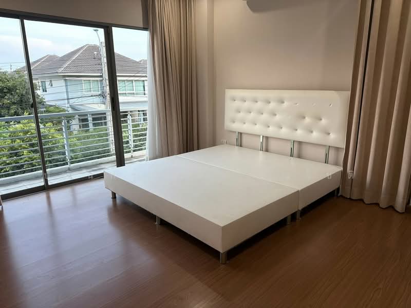 Perfect Place Ramkhamhaeng 164, Bangkok, Soi Ramkhamhaeng 164, Saphan Sung, Bangkok, 6 Bedrooms, 195 sqm, Single Detached House For Rent, by ปรินทร์ญาดา ชิณโชติ, 500320445 - DDproperty.com