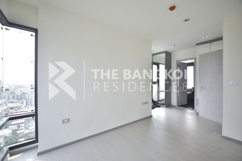 Rhythm Sukhumvit 36-38, Bangkok, 55 Soi Sukhumvit 36, Sukhumvit Road, Phra Kanong, Khlong Toei, Bangkok, 2 Bedrooms, 76 sqm, Condo For Sale, by Sirirut Havee Akehurst, 500320468 - DDproperty.com