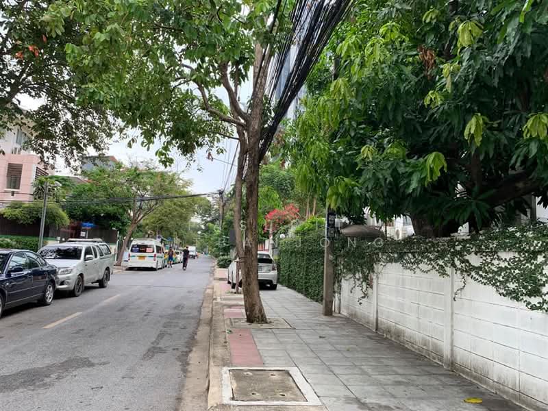 2-BR House, Bangkok, Thung Maha Mek, Sathon, Bangkok, 2 Bedrooms, 93 sqm, Single Detached House For Rent, by Pasupit Ditbanjong, 500320479 - DDproperty.com