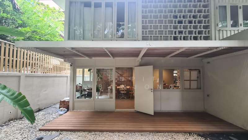 2-BR House, Bangkok, Khlong Tan Nua, Watthana, Bangkok, 2 Bedrooms, 141 sqm, Single Detached House For Rent, by Pasupit Ditbanjong, 500320489 - DDproperty.com