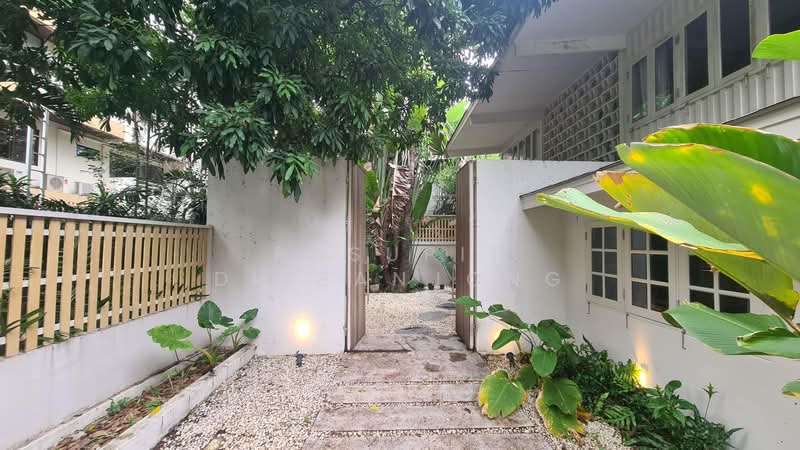 2-BR House, Bangkok, Khlong Tan Nua, Watthana, Bangkok, 2 Bedrooms, 141 sqm, Single Detached House For Rent, by Pasupit Ditbanjong, 500320489 - DDproperty.com