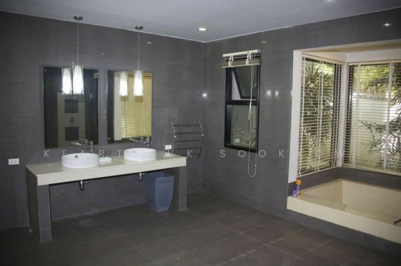 4-BR Villa, Phuket, Rawai, Muang Phuket, Phuket, 4 Bedrooms, 320 sqm, Villa For Sale, by Keartisuk Sookkow, 500320535 - DDproperty.com