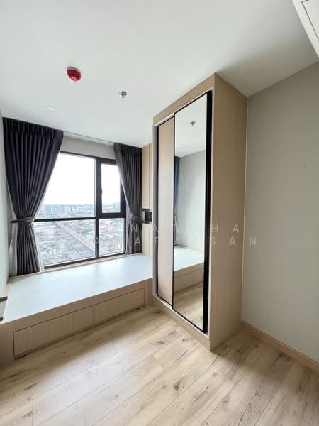 Brix Charan 64, Bangkok, 696 Charan Sanit Wong Road, Bang Yi Khan, Bang Phlat, Bangkok, 2 Bedrooms, 41 sqm, Condo For Rent, by Thanatcha Thanapaisan, 500320558 - DDproperty.com