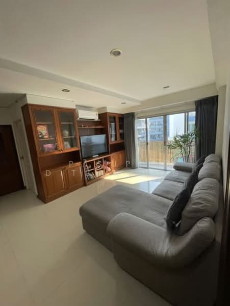Waterford Park Rama 4, Bangkok, 77 Phum Chit Alley, Phra Kanong, Khlong Toei, Bangkok, 4 Bedrooms, 150 sqm, Condo For Rent, by Pasupit Ditbanjong, 500320561 - DDproperty.com
